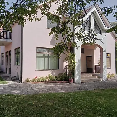 Maison d'hôtes Prenociste San *