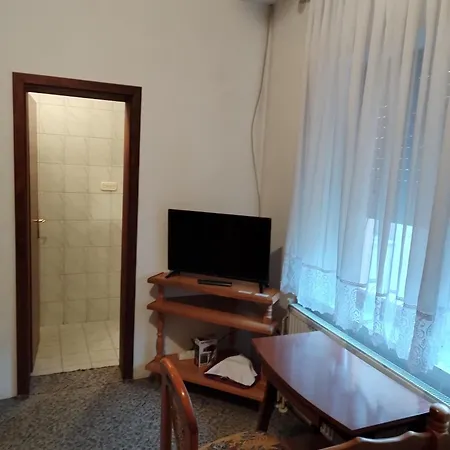 Prenociste San Livno