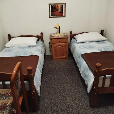 Prenociste San Livno