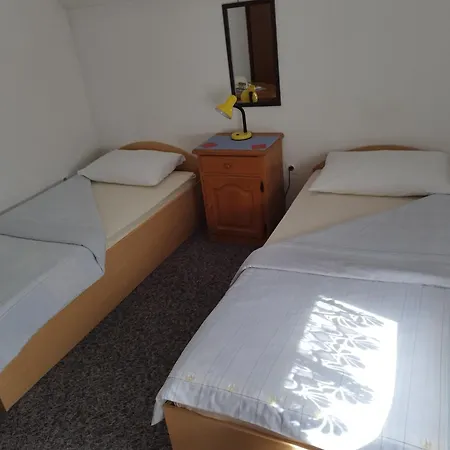 Guest house Prenociste San