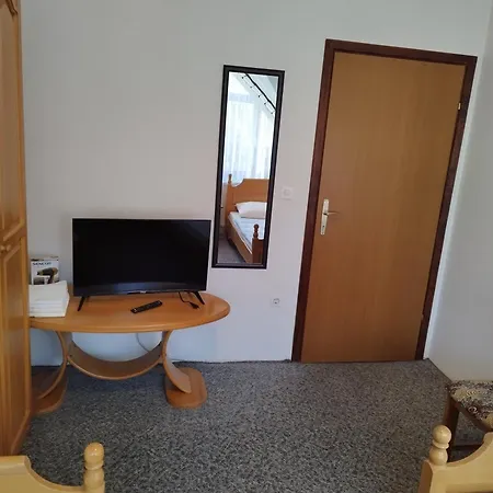 Prenociste San Pensión *