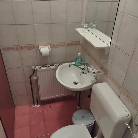 Prenociste San *